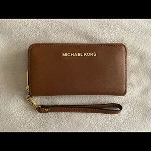 Michael Kors Wallet/Wristlet